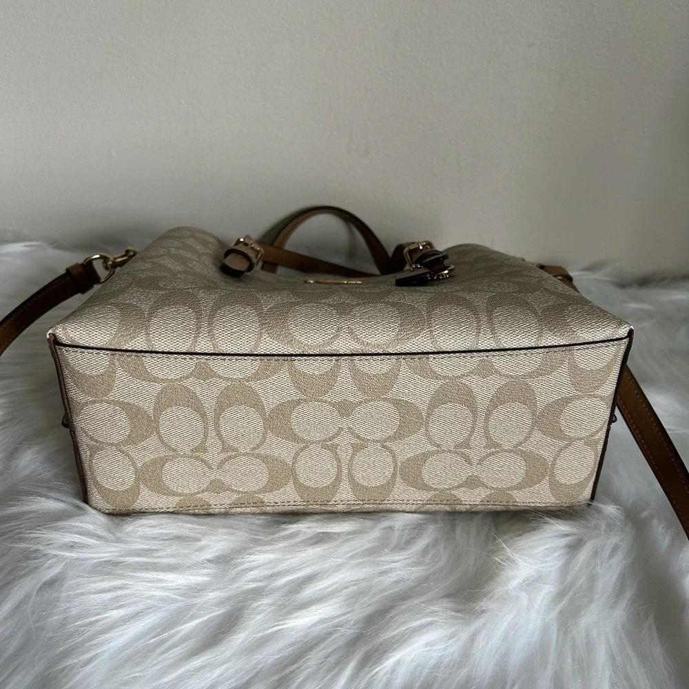 Coach Mollie Tote 25 Signature Canvas Khaki Light Saddle C4250 Crossbody Bag - Picture 5 of 11